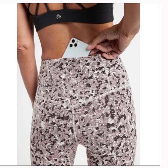 Athleta Textured 7/8 Tight Cropped Legging Meadow Decadent Chocolate Size 2X NWT - Picture 2 of 10